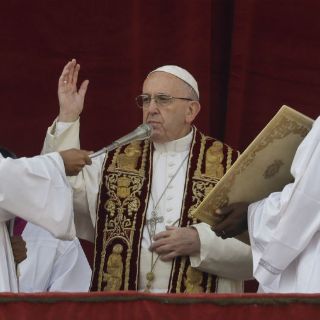 El Papa desea paz en Navidad a víctimas de guerra