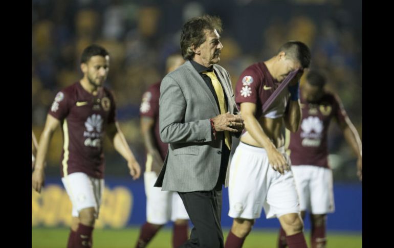 El técnico durante la final de ayer, que acabaron ganando los Tigres. MEXSPORT / J. Martínez