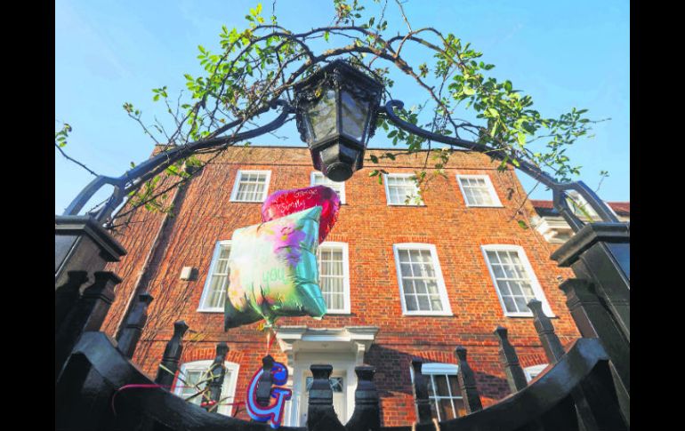 Propiedad. Fachada de la casa donde falleció George Michael, valorada en más de seis millones de euros. AFP /