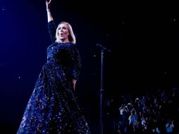 La británica alcanza por segundo año consecutivo el título, pues en 2015 también fue número uno con el mismo álbum. FACEBOOK / Adele