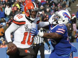 Robert Griffin III, mariscal de campo de Cafés de Cleveland, estará disponible para el cierre de la temporada regular de la NFL. AP / ARCHIVO