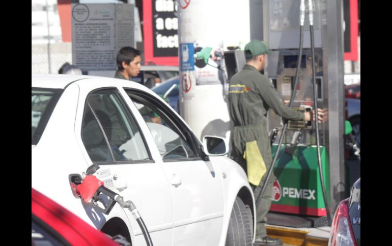 En el mensaje difundido en redes sociales se amenazaba con quemar gasolineras que no hubieran regularizado el precio del combustible. SUN / ARCHIVO