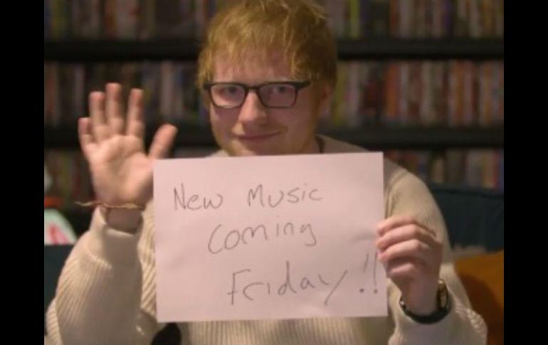 A través de un video, el compositor anticipa que dará a conocer sus novedades musicales el próximo viernes. TWITTER / @edsheeran