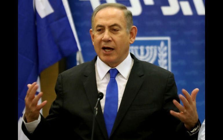 En Facebook, Netanyahu negó haber cometido cualquier malversación. AFP / G. Tibbon