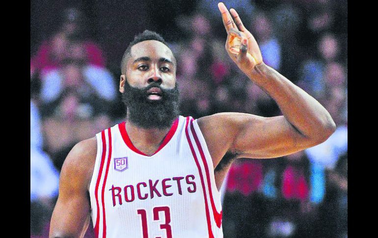 James Harden tuvo su mejor marca como profesional con 53 puntos en el duelo ante los Knicks de Nueva York. AP / ARCHIVO