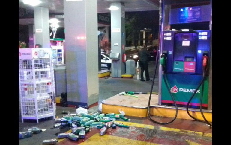 Unas 150 gasolineras han sido vandalizadas en seis estados, según el presidente del Consejo de Administración de Octanfuel. SUN / V. Rosas