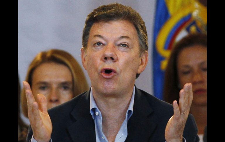 Santos exige que para iniciar los diálogos el ELN tiene que dejar en libertad a todos los secuestrados que tiene en su poder. AP / ARCHIVO