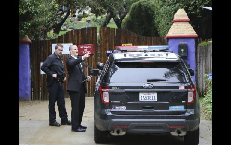 Las cenizas de Fisher fueron enterradas junto al ataúd de Reynolds en el cementerio de Forest Lawn. AP / R. Saxon