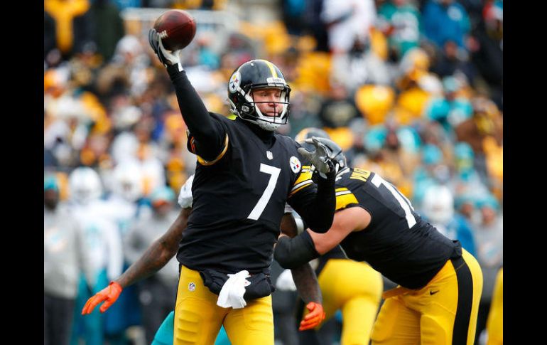 'Big Ben' Roethlisberger guió a los acereros a su octava victoria consecutiva. AFP / K. Aller