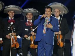 Juan Gabriel tenía cuatro hijos reconocidos: Iván (heredero universal), Hans, Jean y Joan. AP / ARCHIVO