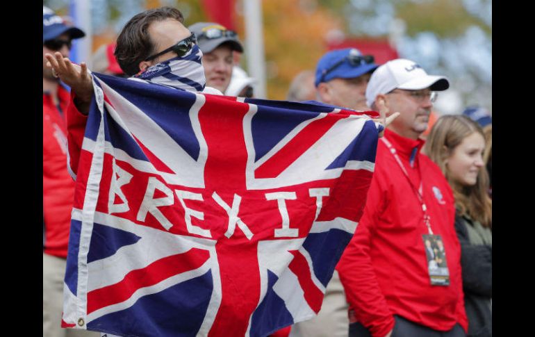 La libertad de movimiento para los europeos podría terminar una vez que se concrete la salida británica. EFE / ARCHIVO