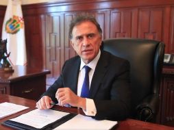 La iniciativa de Yunes solicita que la Ley de Tránsito sea reformada y se derogue. TWITTER / @YoconYunes