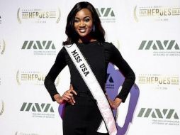 Deshauna Barber es la primera soldada nombrada Miss USA. INSTAGRAM / missusa