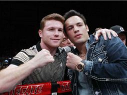 El Consejo Mundial de Boxeo y Golden Boy Promotions tienen diversos planes en torno a la pelea entre Saúl  Álvarez y Chávez Jr. TWITTER / @boxingscene