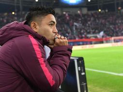 El mexicano recibirá tratamiento en Frankfurt. TWITTER / @Eintracht