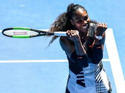 Serena Williams despachó tranquilamente a Konta en 1 hora y 15 minutos. EFE / F. Singer