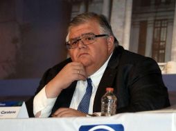 Agustín Carstens. El 9 de febrero el Banco de México reunirá a su Junta de Gobierno. SUN / B. Fregoso