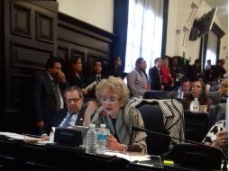 Los legisladores aprobaron que la ley determinará el procedimiento para ejercer la acción penal al tratarse de delitos del fuero común. TWITTER / @ConstituyenteOF