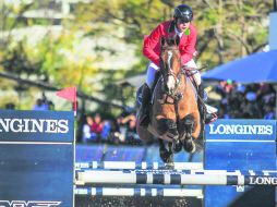 Carlos Rodolfo Medina monta a 'Ferry', con el que terminó llevándose los máximos honores del FEI Children’s International Classic. EL INFORMADOR / F. Atilano