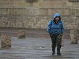 Ayer, los tapatíos fueron sorprendidos por la lluvia que cayó durante la tarde en la ZMG. EL INFORMADOR / R. Tamayo