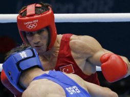 El pugilista turco, Adem Kilicci, deberá regresar el diploma otorgado por el COI y su federación tendrá que modificar su ranking. AP / ARCHIVO