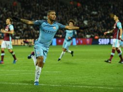 El brasileño Gabriel Jesus se estrenó como anotador para el Manchester City. AFP / G. Kirk