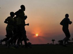 Los equipos nacionales se enfrentarán en el partido más esperado este domingo en Libreville, capital de Gabón. EFE / S. Shivambu