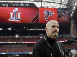 Dan Quinn, el entrenador de Atlanta, ha estudiado a fondo a los Patriotas. AFP / T. Warner