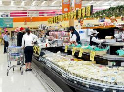 Los especialistas estiman que el dinamismo del consumo privado tenderá a disminuir producto de la mayor inflación. EL INFORMADOR / ARCHIVO