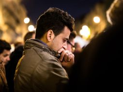 Algunos ciudadanos contactaron a la policía para saber qué estaba pasando. AP / ARCHIVO