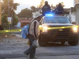 Los narcotraficantes que intentaron huir llevaban ''cuernos de chivo'' y al menos una ametralladora. EFE / U. Ruiz