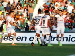 Los morelianos celebran su segundo tanto, obra de Ruidiaz (9). MEXSPORT / N. G. Sánchez