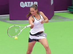 Kasatkina (foto), de 19 años y número 32 del ranking mundial, vence a la ex número uno que ha tenido un inicio de año complicado. TWITTER / @QatarTennis