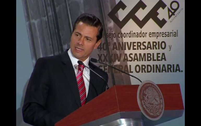 Ante el CCE, el Mandatario dijo que seguirá sumando esfuerzos con los empresarios nacionales para resguardar los avances. TWITTER /  ‏@PresidenciaMX