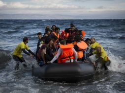 Más de 13 mil 100 inmigrantes irregulares han logrado cruzar a Europa en lo que va del año. AP / ARCHIVO
