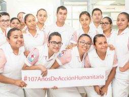 Los cinco millones 580 mil 110 servicios médicos se realizaron con el apoyo de tres mil 534 médicos y enfermeras. TWITTER / @CruzRoja_MX