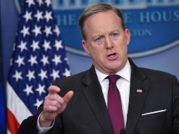 El vocero presidencial Sean Spicer defendió al presidente sobre sus posturas en la identidad de género. AFP / M. Ngan