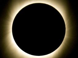 Se trata de un eclipse de Sol anular, es decir que únicamente se podrá apreciar la orilla del Sol en forma de anillo. EL INFORMADOR / ARCHIVO