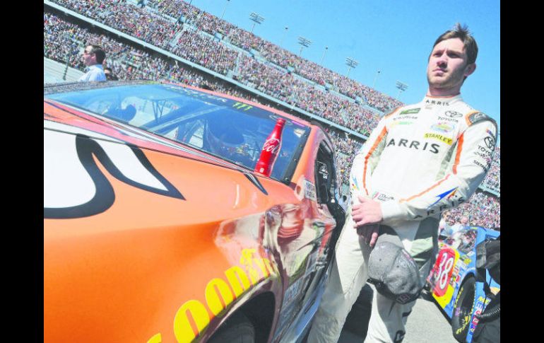 Suárez giraba entre los primeros 10 cuando se vio envuelto en un accidente a 59 vueltas de que concluyera la carrera. EFE / G. Mora