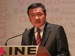 Osorio Chong asistió a la presentación de la EENCIVICA 2017-2023, convocada por el INE. SUN / J. Reyes