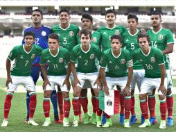 El equipo azteca debe ganar, ya que cualquier otro resultado podría dejarlo prácticamente fuera llegar a suelo coreano. TWITTER / @miseleccionmx