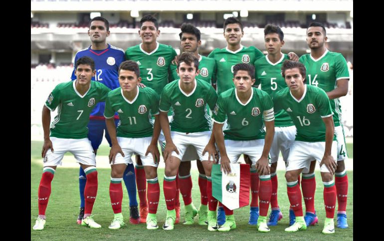 El equipo azteca debe ganar, ya que cualquier otro resultado podría dejarlo prácticamente fuera llegar a suelo coreano. TWITTER / @miseleccionmx