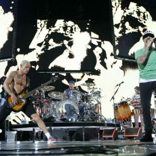 Red Hot Chili Peppers abre segunda fecha en Ciudad de México