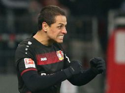 Chicharito confía en seguir en plan goleador en la recta final de la temporada y ayudar al Leverkusen a escalar posiciones. MEXSPORT / ARCHIVO