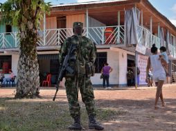 El ELN es la segunda mayor guerrilla de Colombia con unos mil 500 integrantes activos. AFP / G. Legaria