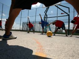 La lesión es la más común entre los deportistas y se desarrolla sobre todo en corredores de fondo o jugadores de baloncesto. EL INFORMADOR / ARCHIVO