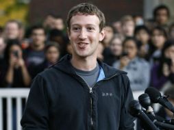 Zuckerberg fue a Harvard en el 2002 pero dejó los estudios tras su segundo año para fundar Facebook. AP / ARCHIVO