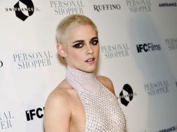 Kristen Stewart tomó la decisión porque era más fácil de manejar cuando empezó a filmar la cinta 'Underwater'. AP / E. Agostini