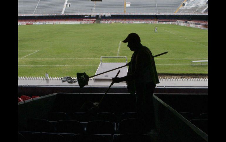 Cincuenta millones de pesos ya habían sido gastados en el funcionamiento de los estadios que albergarían partidos este fin de semana. SUN / ARCHIVO