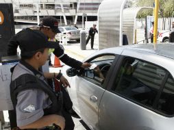 En medio de una disputa legal, el cobro del estacionamiento del Aeropuerto de Guadalajara volvió a reanudarse. EL INFORMADOR / A. Camacho